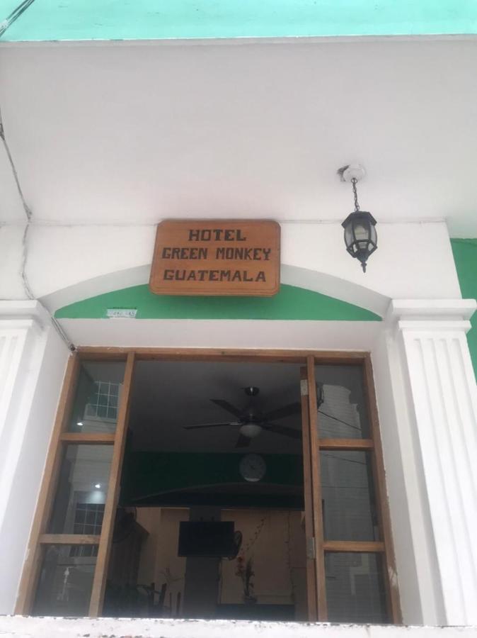 Green Monkey Hostel 弗洛勒斯 外观 照片